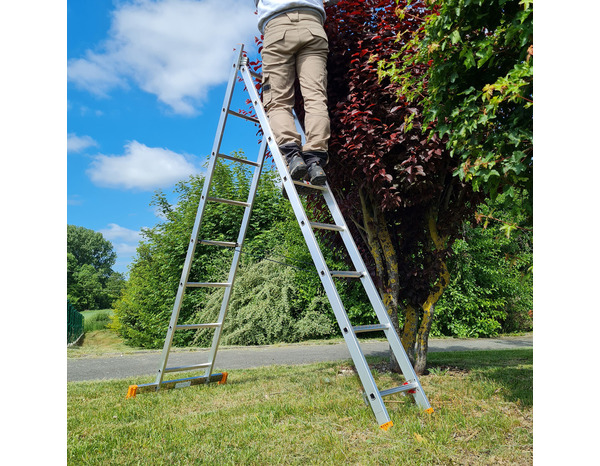 Échelle transformable aluminium 2 x 8 barreaux 3 positions H. 3.4 m - MAGNUSSON - Brico Dépôt