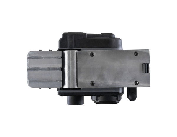 Rabot sans fil 18 V largeur 82 mm profondeur 2 mm feuillure 8 mm - Titan - Brico Dépôt