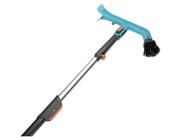 Nettoyeur de gouttière avec manche télescopique réglable système de frein intégré - Gardena - Brico Dépôt