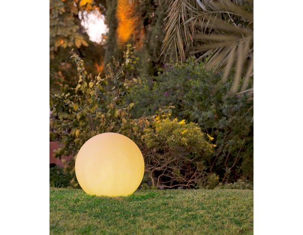 Lampe solaire flottante LED multicolore IP67 batterie 1800 mAh - Brico Dépôt