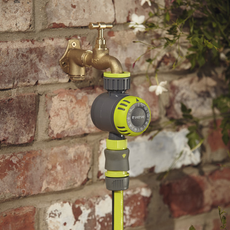 Temporisateur d'arrosage vert et gris - Brico Dépôt