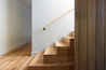 Rampe d'escalier, main courante